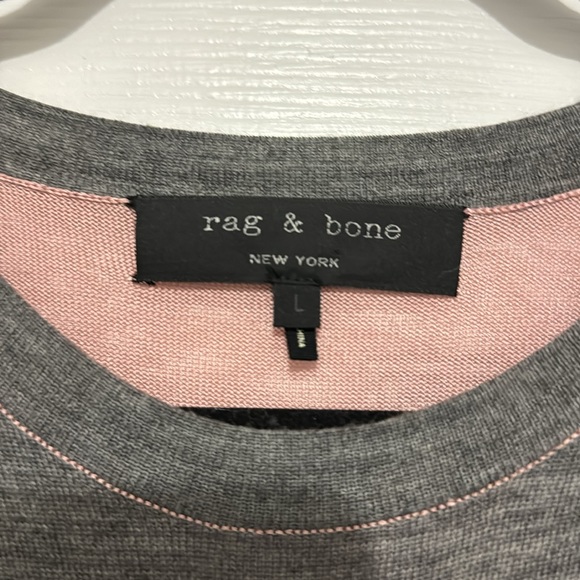 Rag & Bone size LARGE two toned thin sweater - Picture 4 of 4